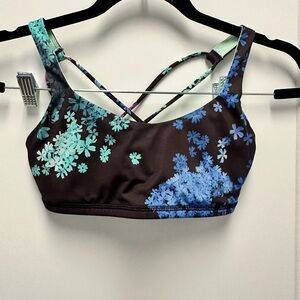 Lululemon Floral Print Women's Sports Bra Size 4